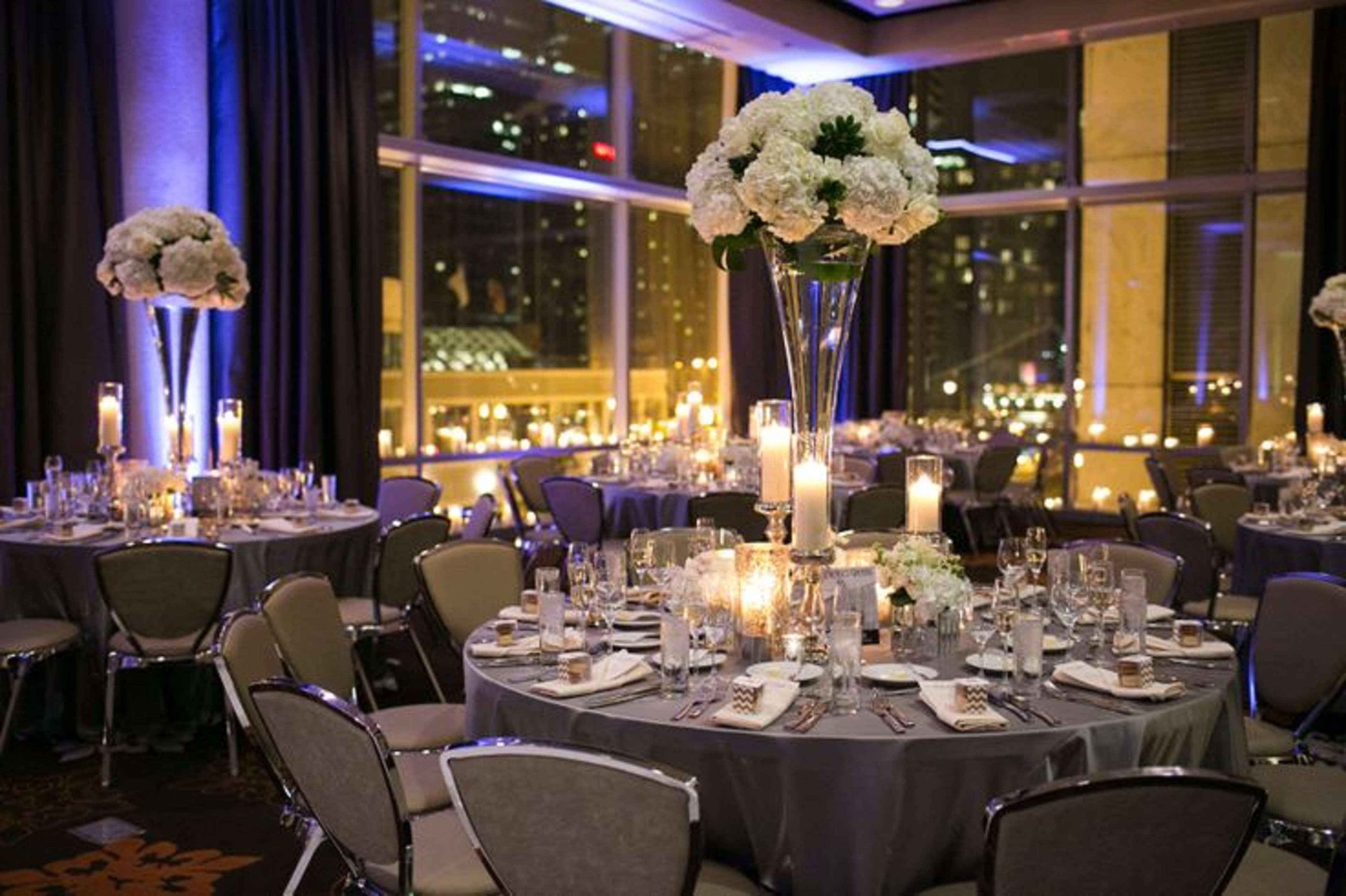 Thewit Chicago, A Hilton Hotel Экстерьер фото