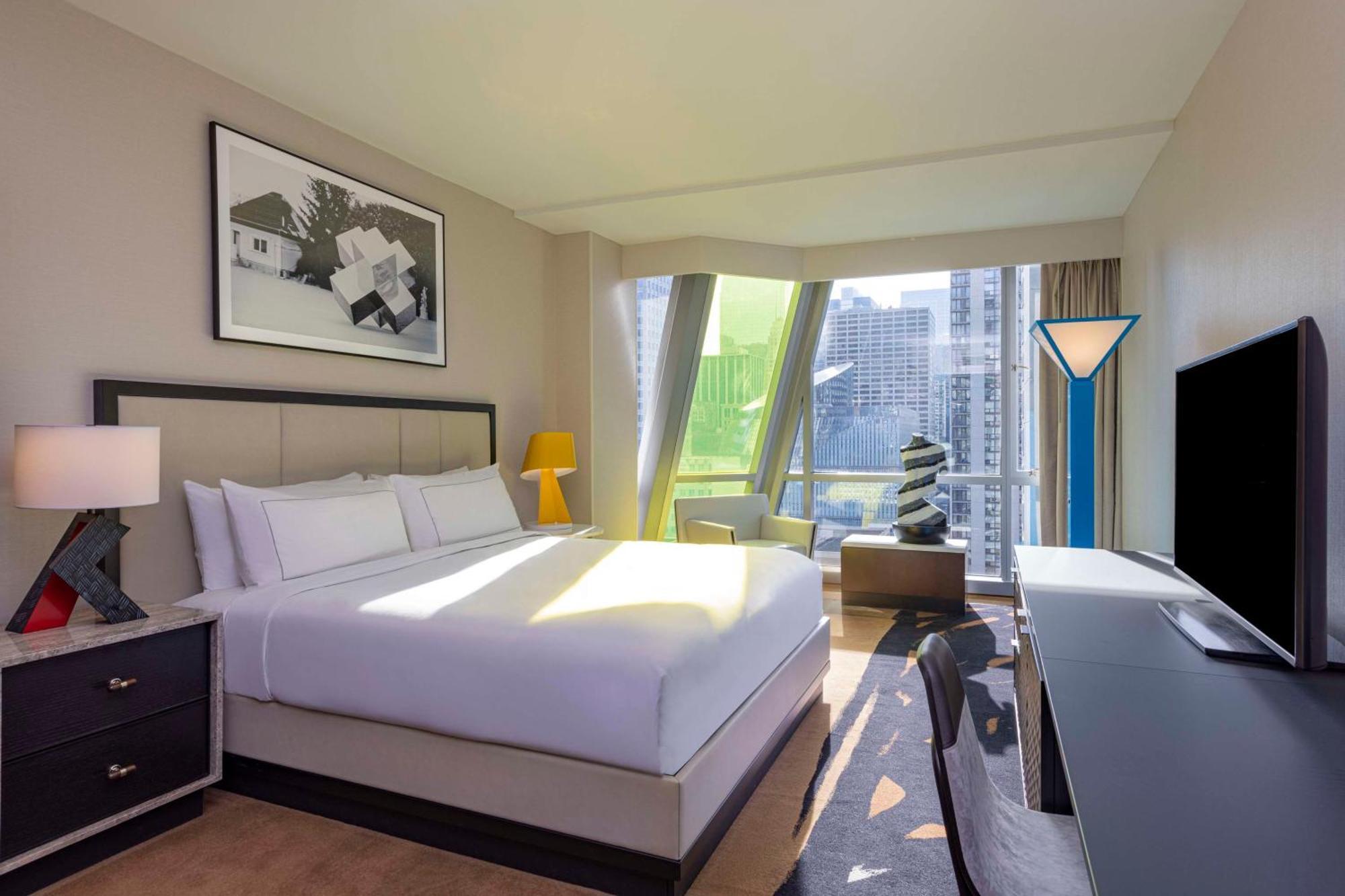 Thewit Chicago, A Hilton Hotel Экстерьер фото